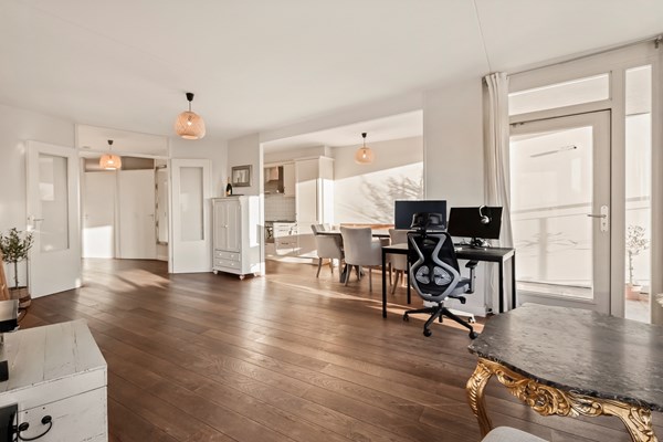 Medium property photo - Van Hallstraat 695, 1051 HG Amsterdam